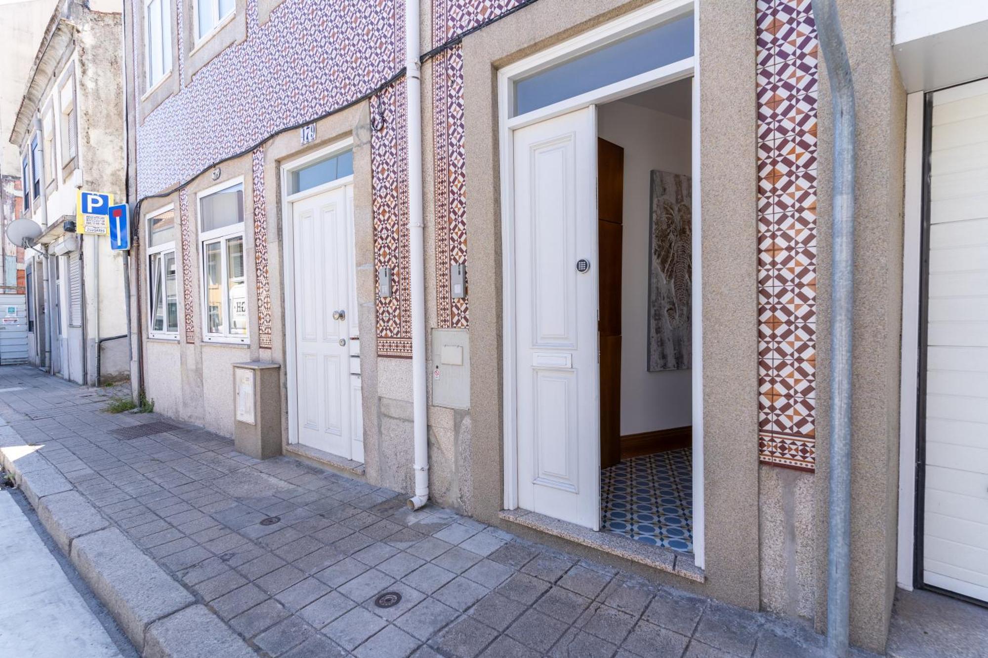Cozy Nest Hostel Porto Exterior foto