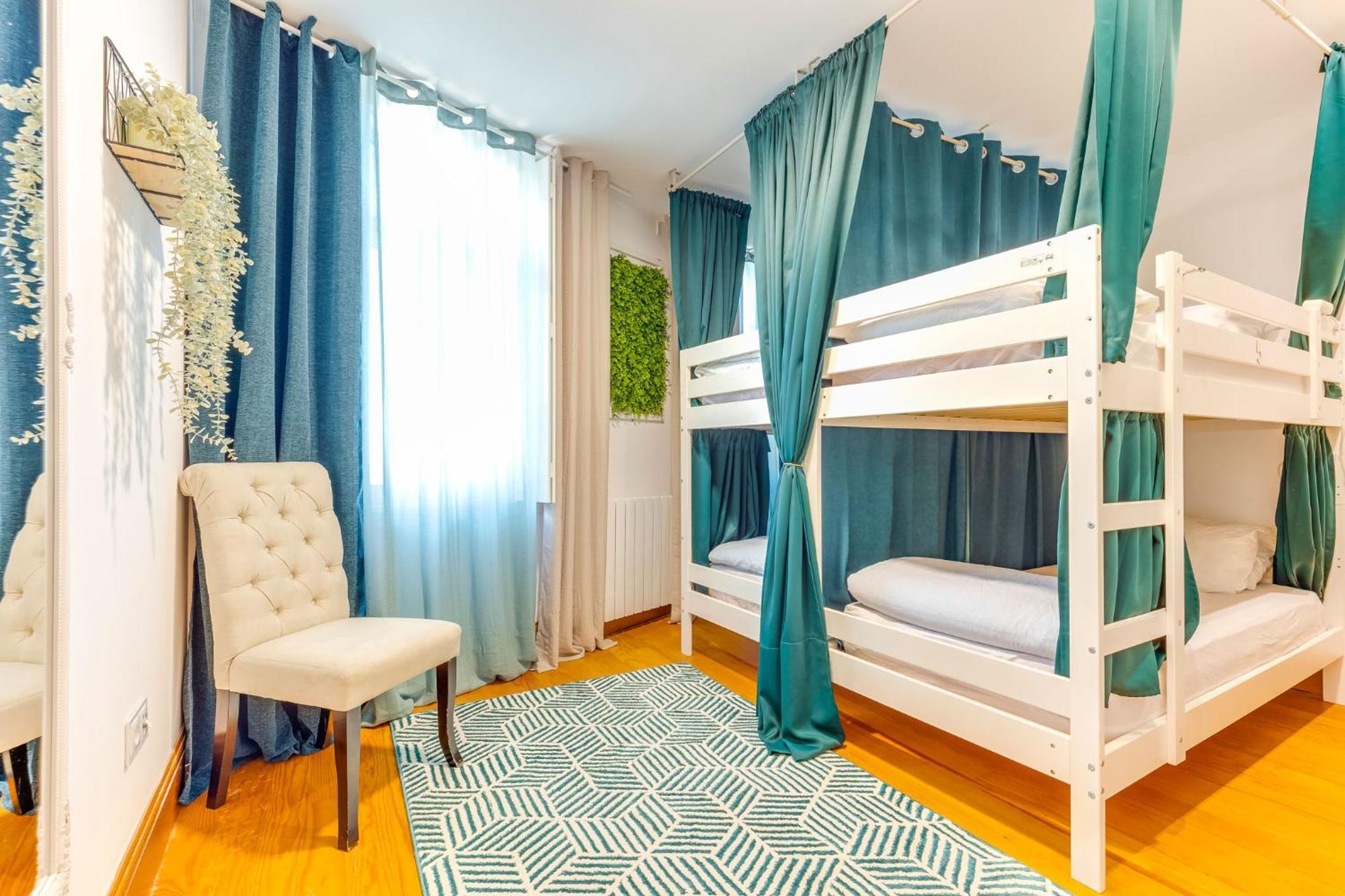 Cozy Nest Hostel Porto Exterior foto